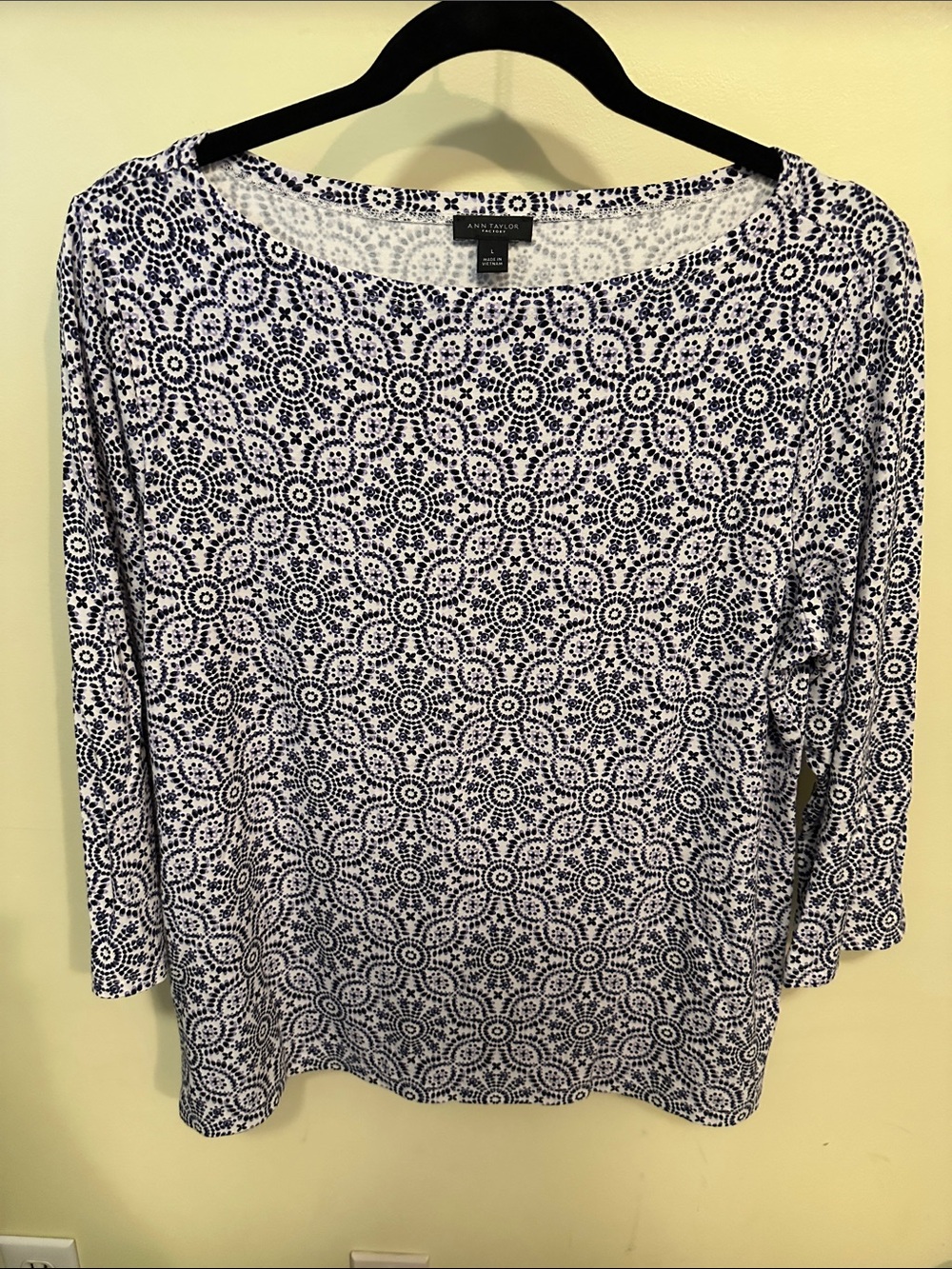 Ann Taylor Boatneck L